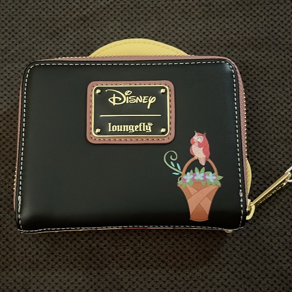Sleeping Beauty (Princess Aurora) Wallet - Picture 3 of 4